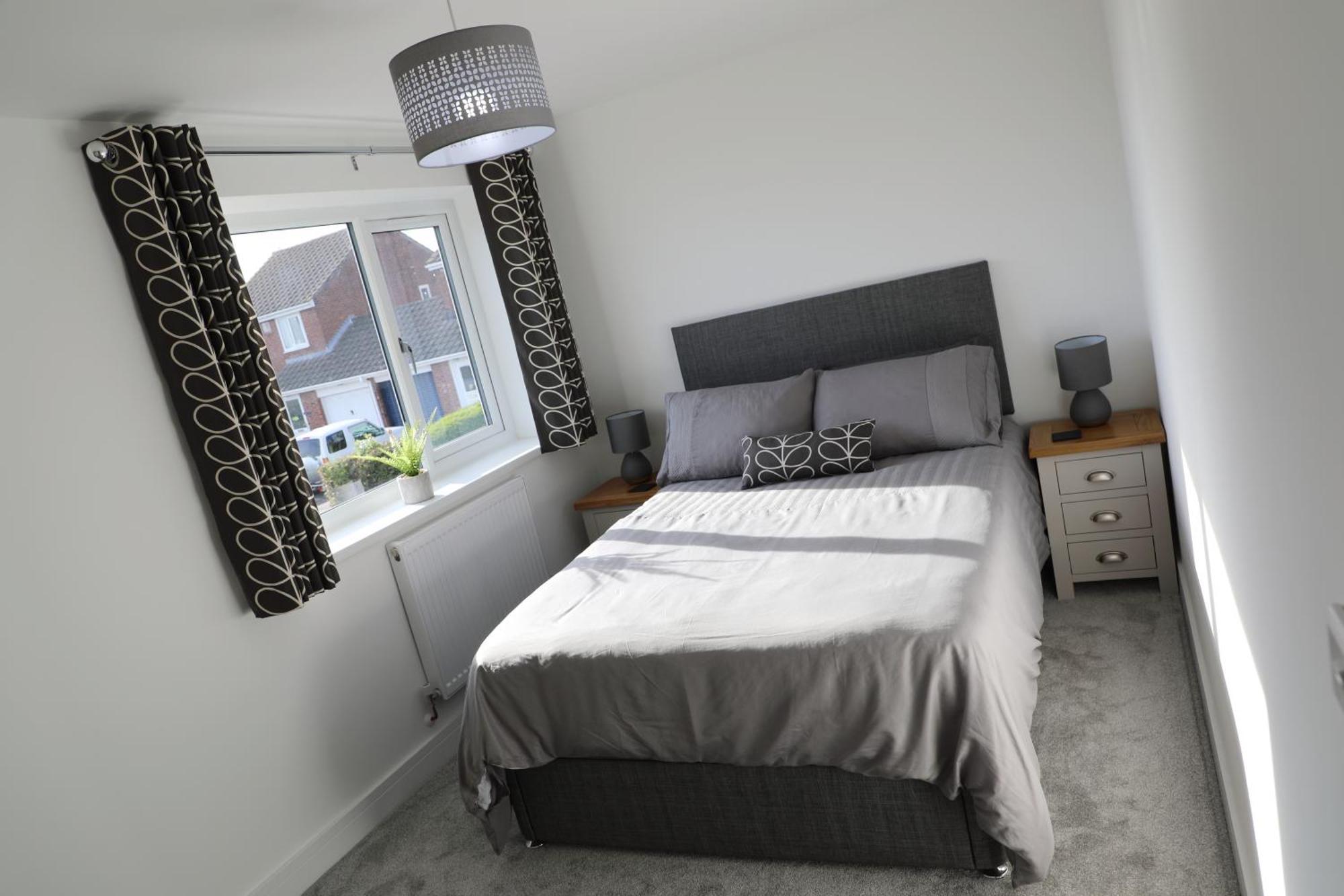 Modern, Two Double Bedroom House With Free Parking Chepstow Exterior foto