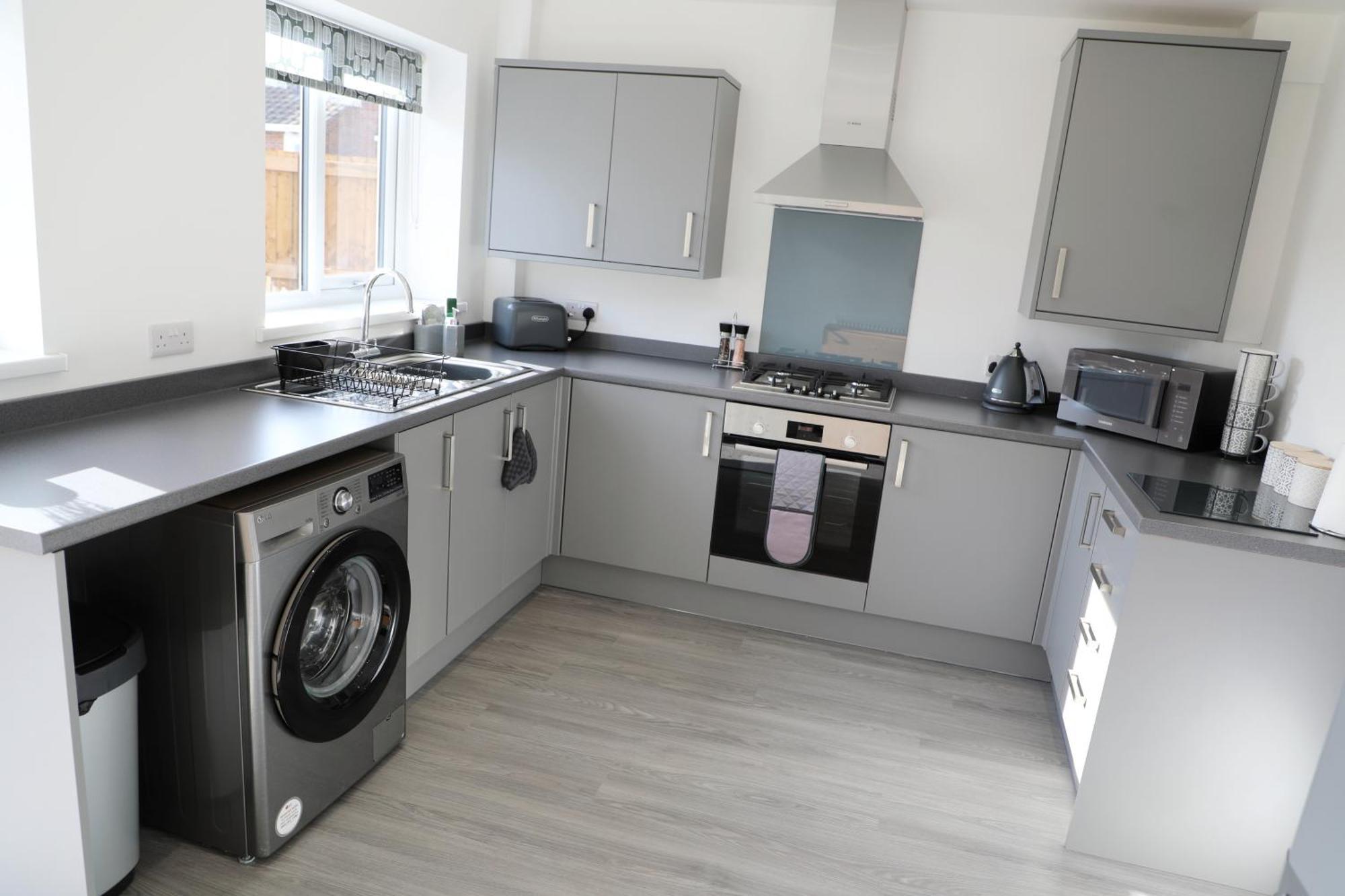 Modern, Two Double Bedroom House With Free Parking Chepstow Exterior foto